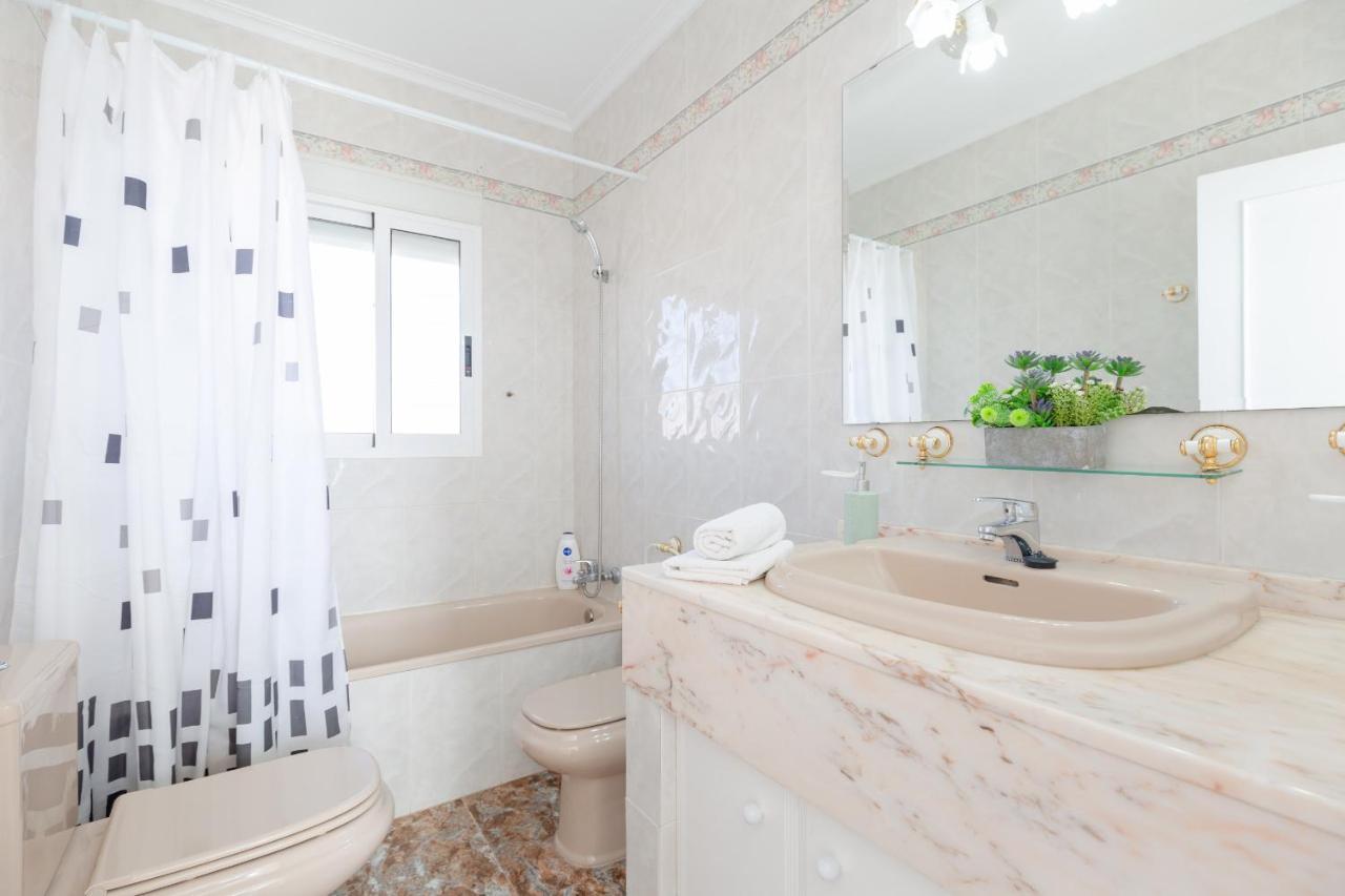 Tángel Fidalsa Grand White Houseヴィラ エクステリア 写真